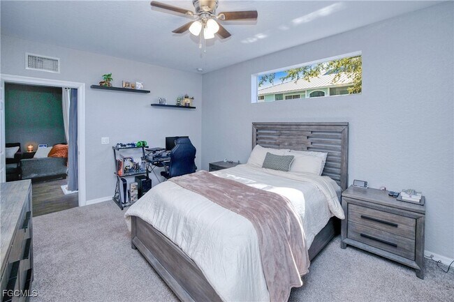 Building Photo - 1040 Hancock Creek S Blvd