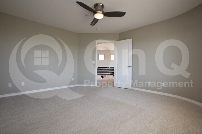Building Photo - 5844 E Carefree Mountain Dr