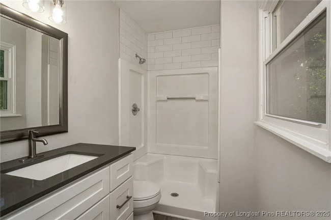 Building Photo - 675 Wiltshire Rd