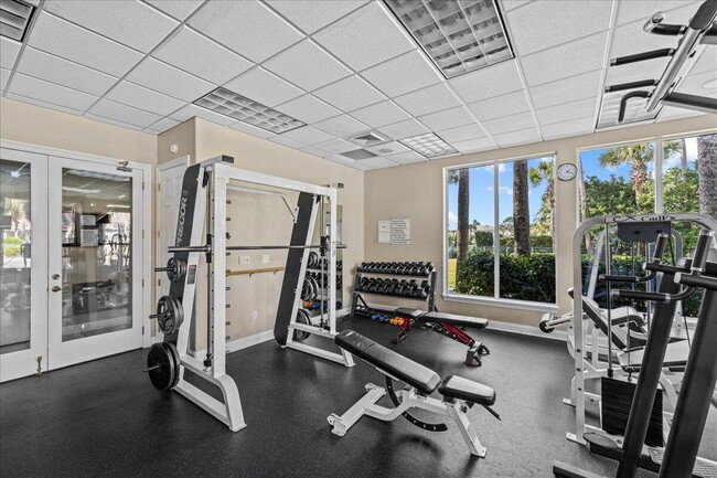 Building Photo - 4751 Papaya Park