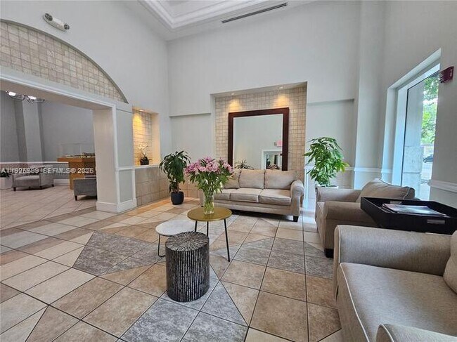 Building Photo - 50 Menores Ave