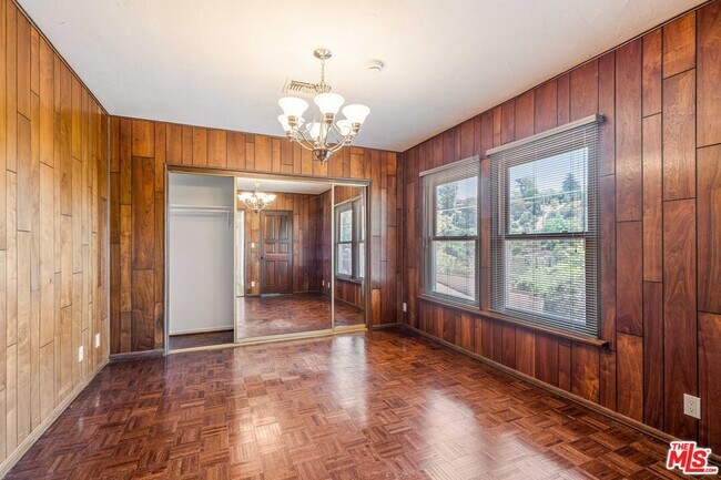 Building Photo - 1181 Somera Rd