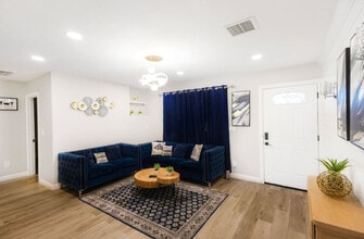 Building Photo - 451 E Lincoln Ave