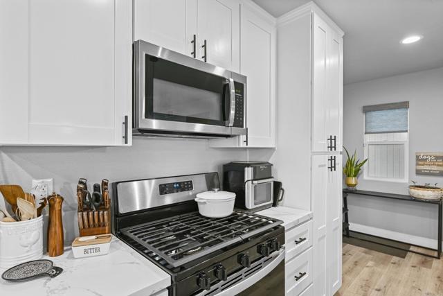 Building Photo - 3516 Las Vegas Dr