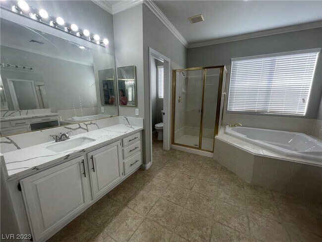 Building Photo - 1254 Autumn Wind Way