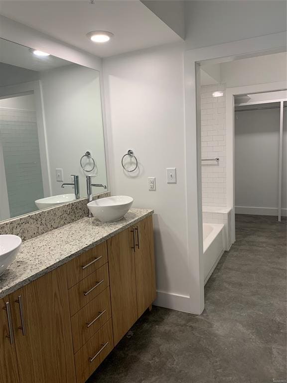 Building Photo - 101 N Bridge St