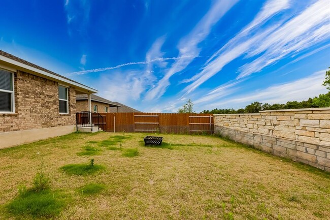 Building Photo - 2921 Owl Head Dr