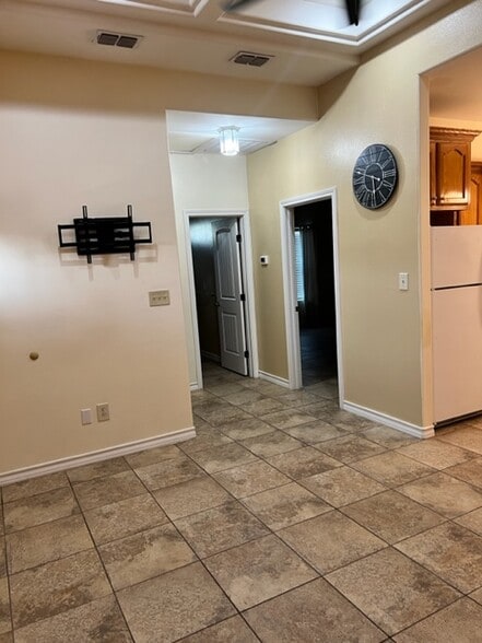 Livingroom - 12 Chaparral St
