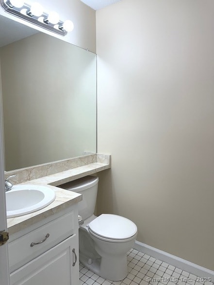 Building Photo - 25 Old Turnpike Rd