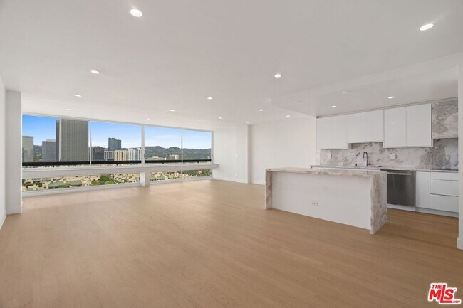 Building Photo - 2222 Ave of the Stars