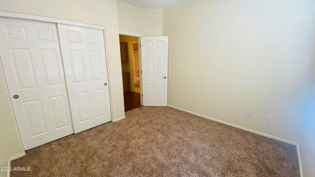 Building Photo - 8147 W Ross Ave