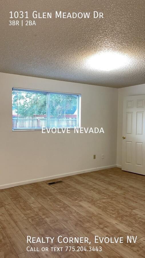 Building Photo - 1031 Glen Meadow Dr