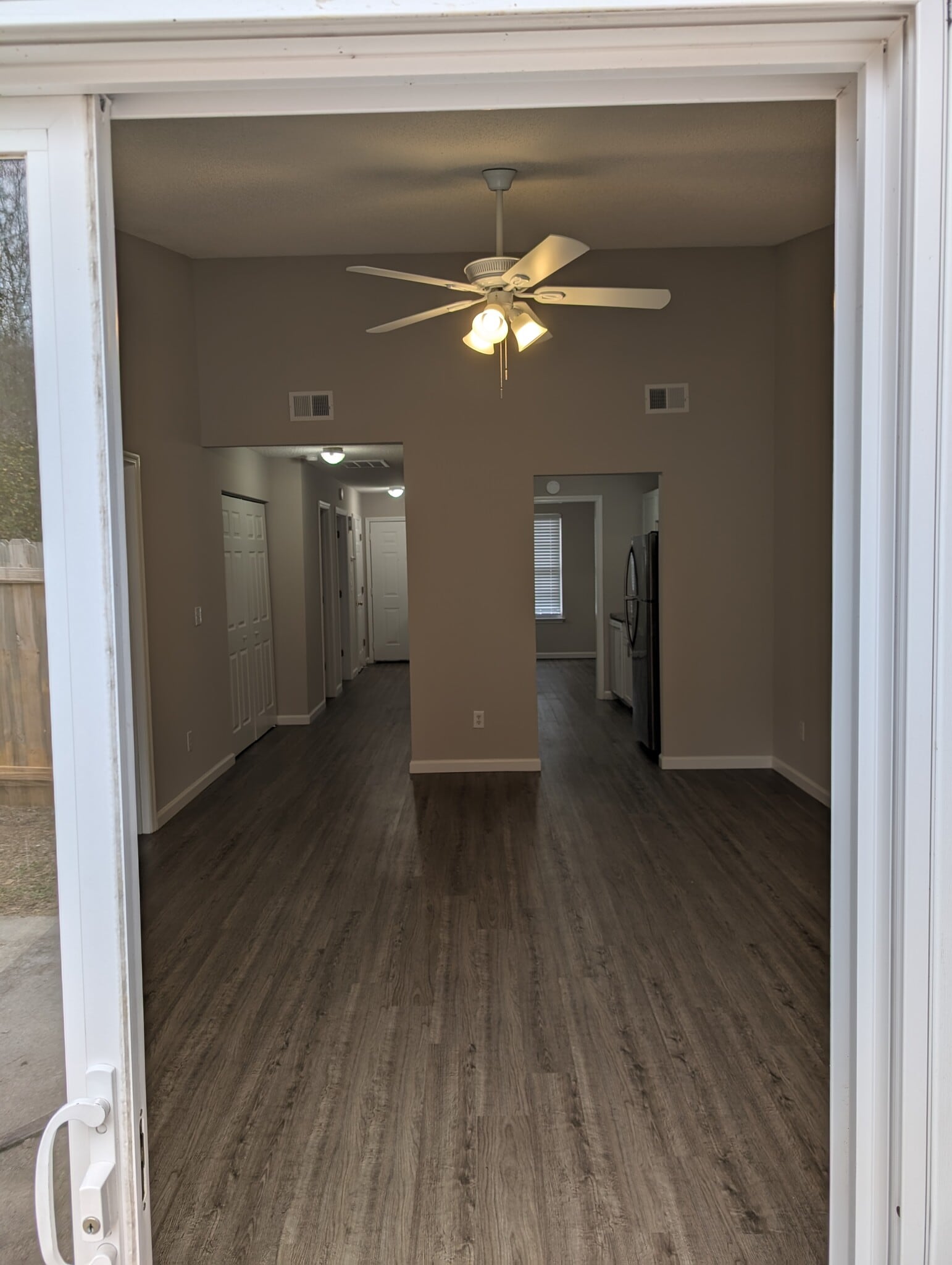 Building Photo - 1381 Pinnacle Ln