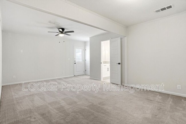 Building Photo - 209 Westfork Dr