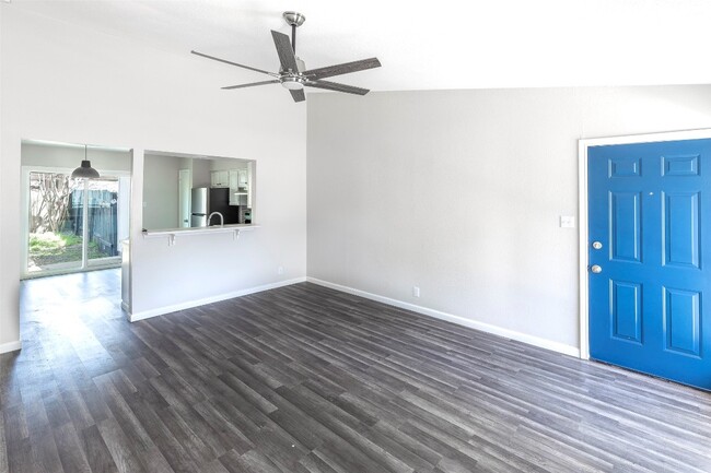 Building Photo - 10309 Burmaster Ln
