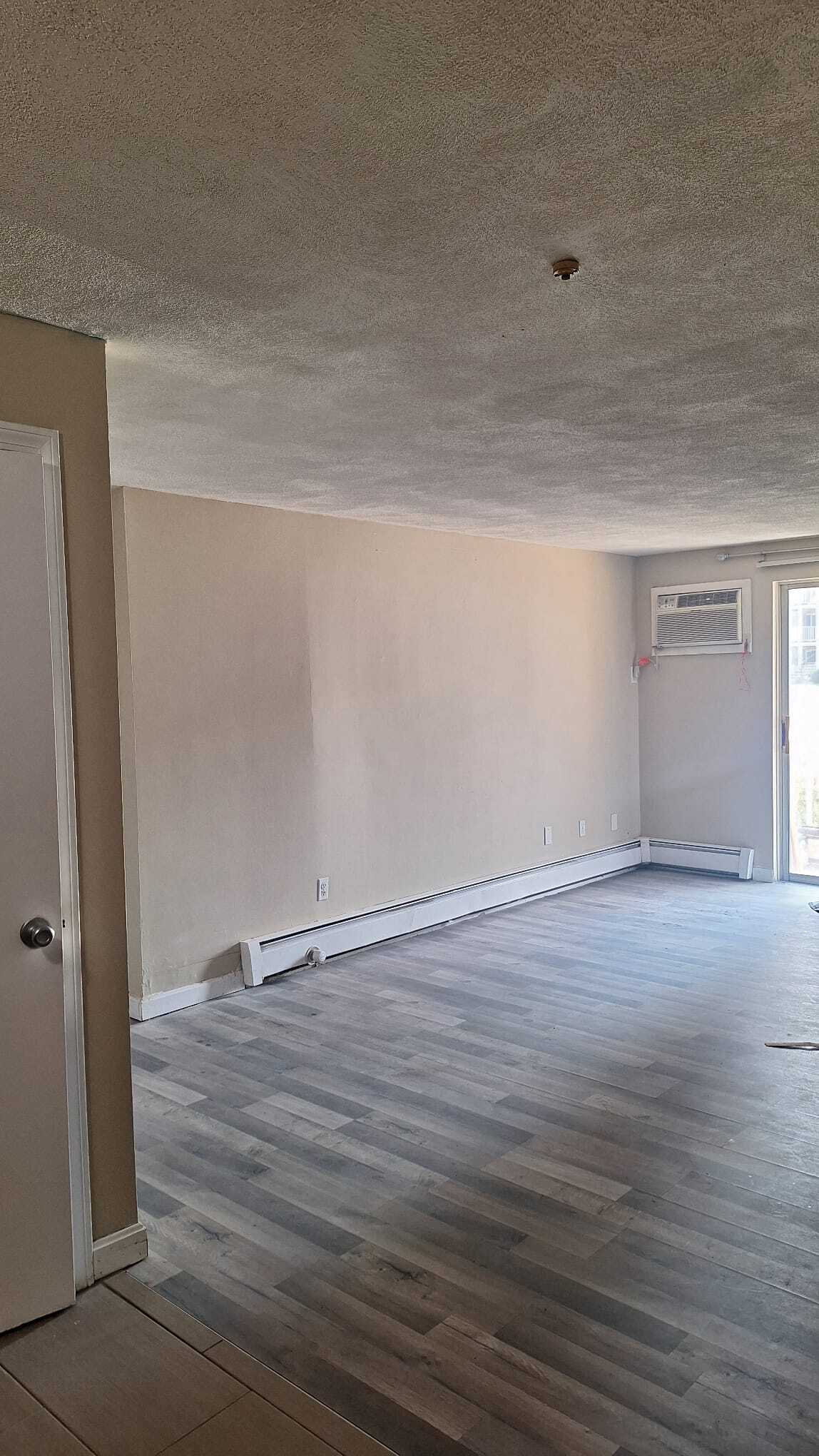 Building Photo - 5 Kenmar Dr
