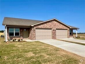 Building Photo - Mason Valley Townhomes