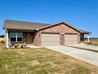 Building Photo - Mason Valley Townhomes