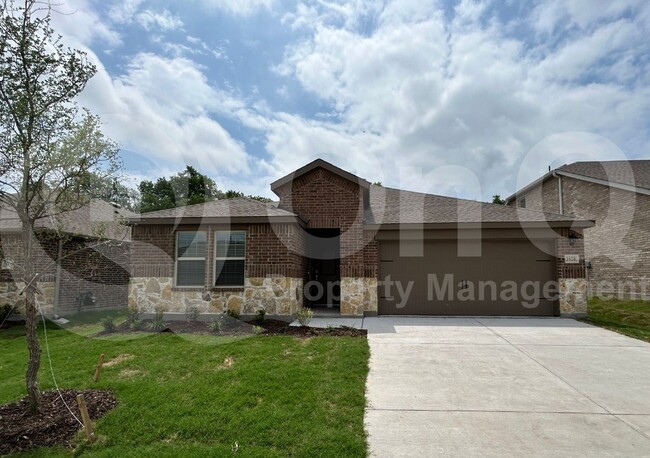 Building Photo - 3920 Glastonbury Rd