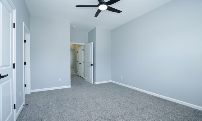 Building Photo - 4337 Faulkner St