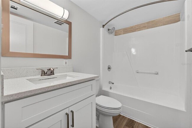 Building Photo - 612 Bass Ct