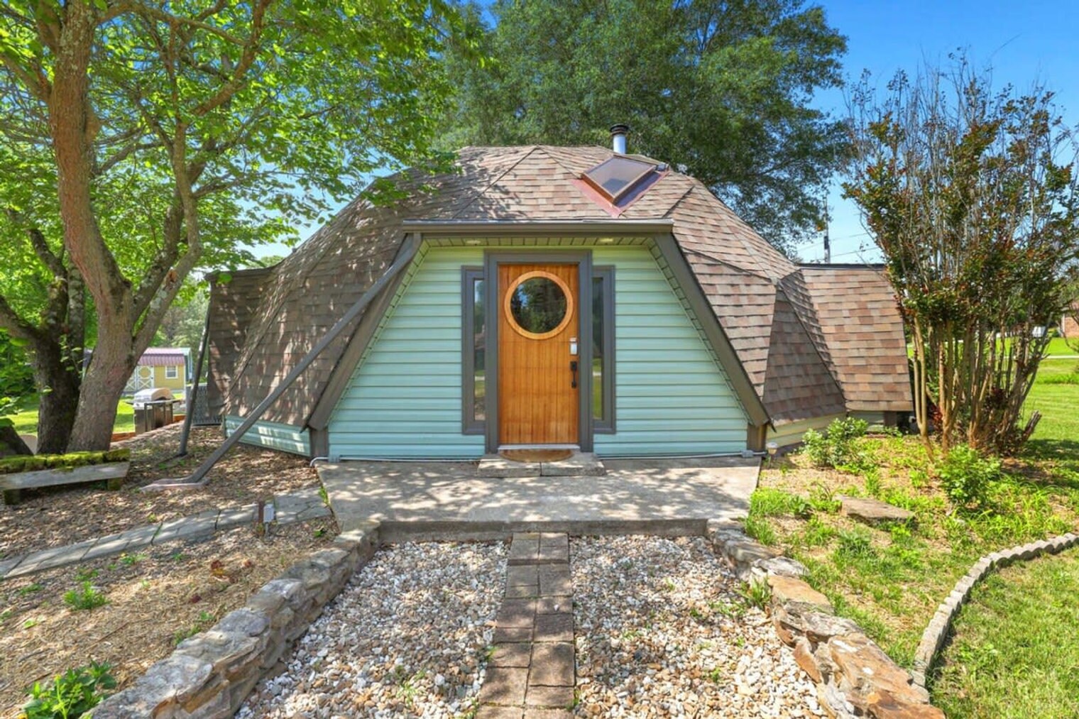 Building Photo - 15429 Harris Rd