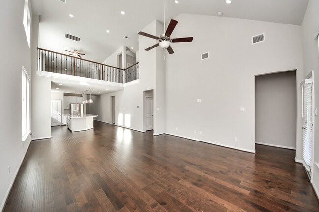 Building Photo - 1930 Waters Branch Dr