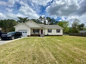 Building Photo - 3 Bedroom Jacksonville Home for Rent