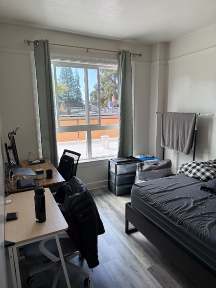 Building Photo - 1810 Euclid Ave