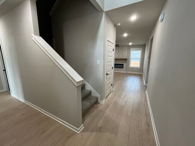 Building Photo - Great 4 bedroom New Construction!