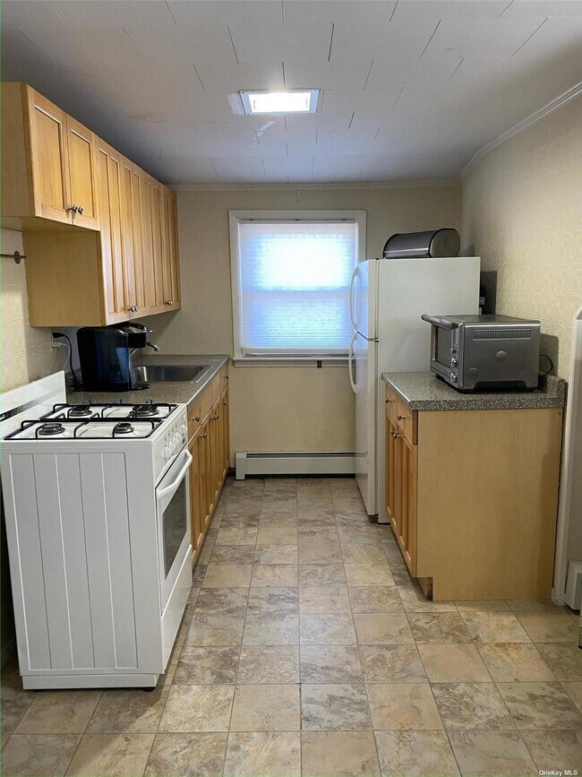 74 Wood St 74 Wood St Lynbrook NY 11563 Apartment Finder