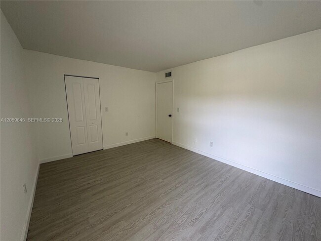 Building Photo - 5963 NW 23rd St