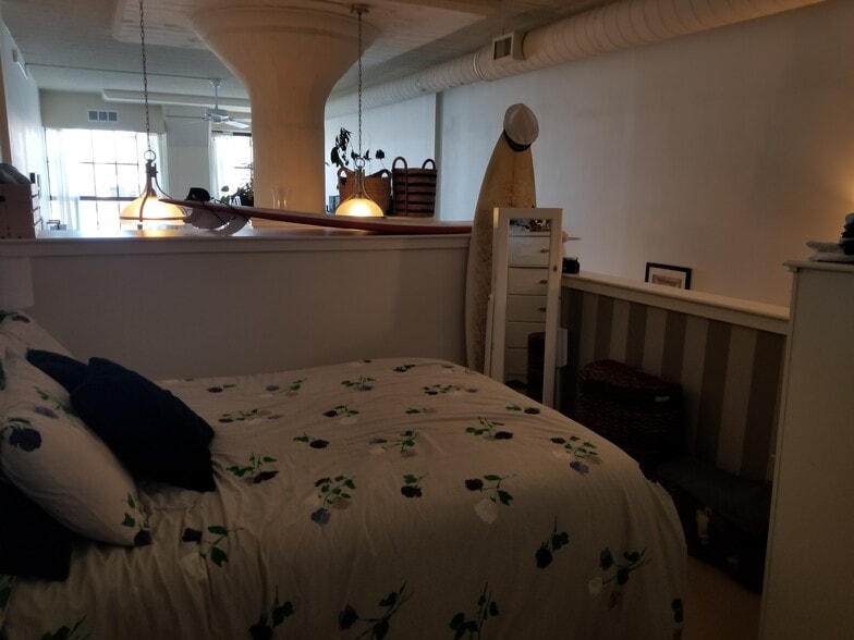 Bedroom - 2429 Locust St