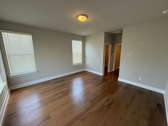 Building Photo - Beauitiful Home in the heart of Ballantyne!!
