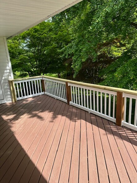 Building Photo - 3315 Johns Ct