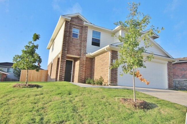 Building Photo - 1626 Duet Dr
