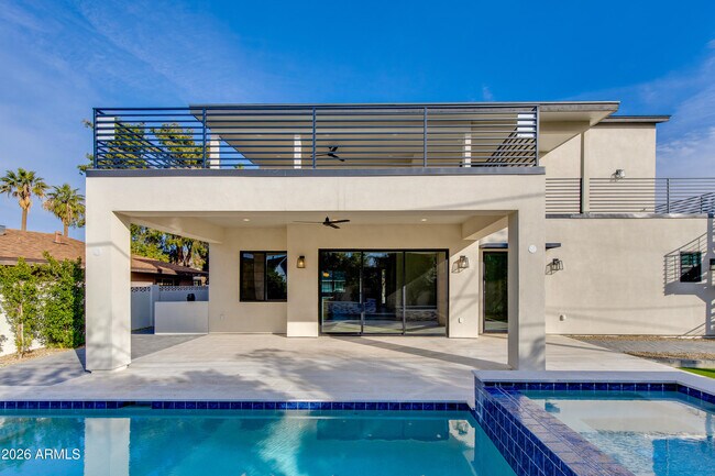 Building Photo - 3834 N 34th St