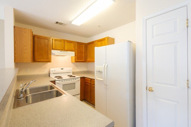 Building Photo - 397 Crooked Pine Trail