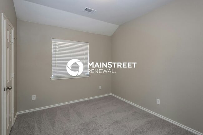 Building Photo - 4 Bedroom Pet-Friendly Home in Dallas, TX ...