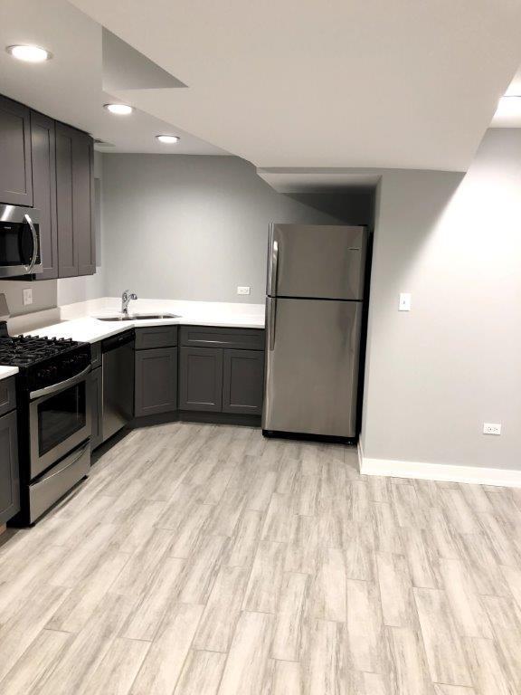 Building Photo - 3210 S May St