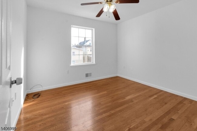 Building Photo - 210 Port Ave