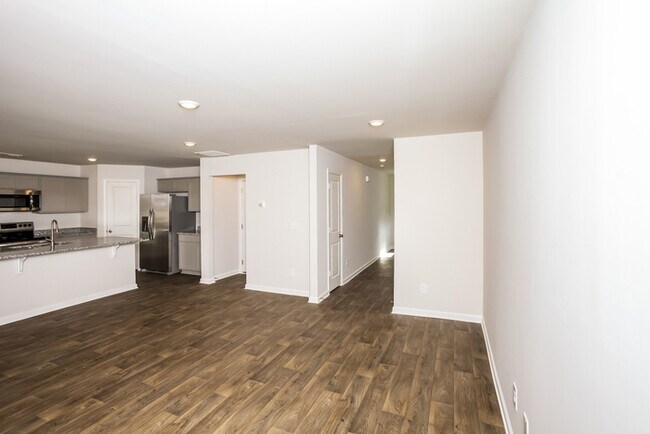 Building Photo - Coming Soon!  Burnside Farms near Ft Jacks...