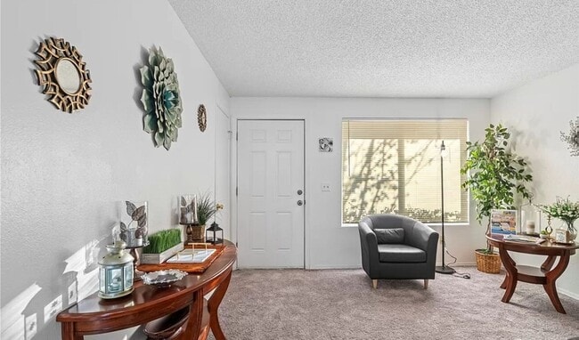 Building Photo - 4 Bedroom 2 Bath House For Rent Federal Way