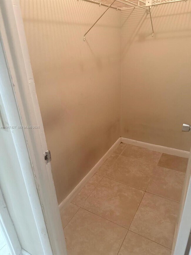 Building Photo - 1500 N Congress Ave