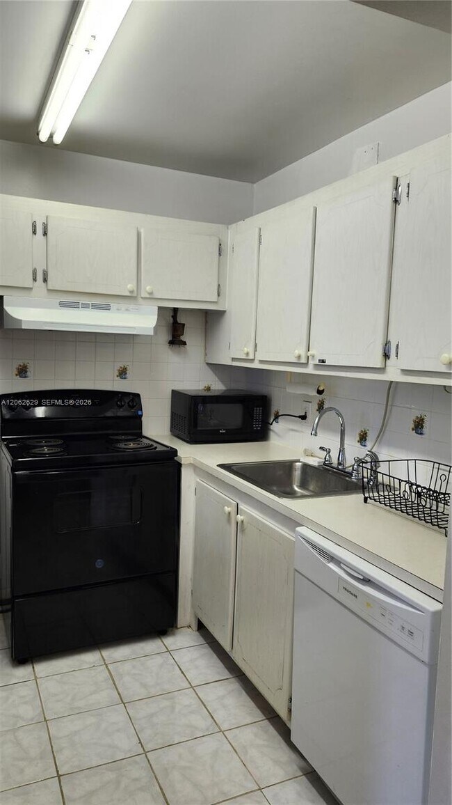 Building Photo - 376 Durham Cir
