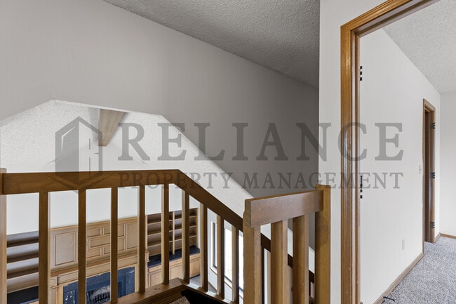 Building Photo - 1518 S Todd Pl