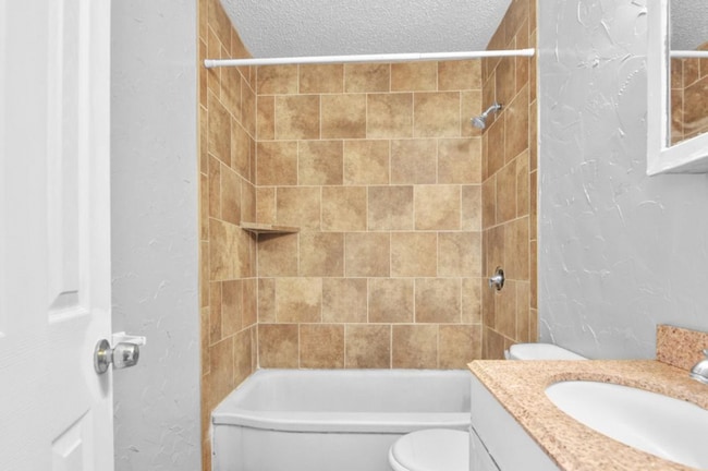 Building Photo - 2205 39th St