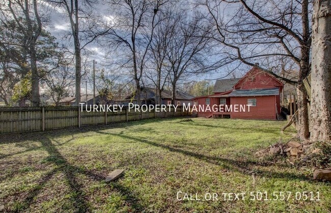 Building Photo - 1019 S Booker St