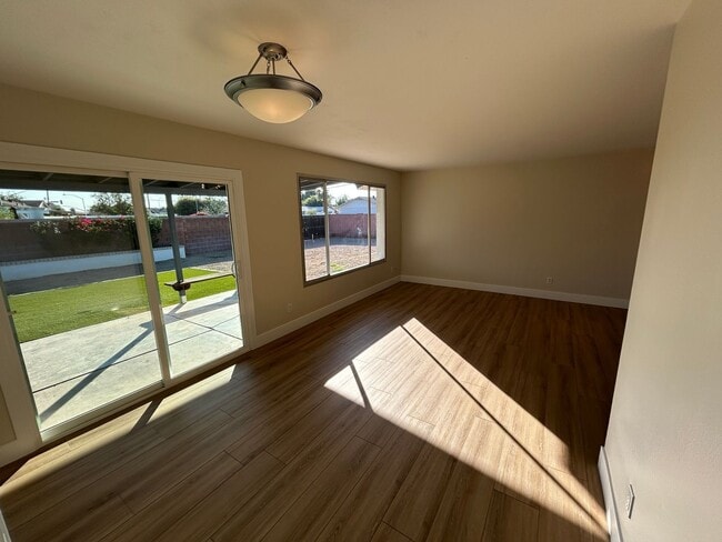 Building Photo - 8601 E Orange Blossom Ln