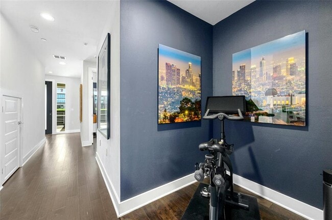 Building Photo - 4604 Longevity Dr